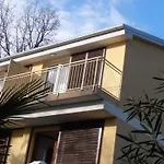 Apartman Oleandri1 Mit Blick Auf Wasser By Interhome